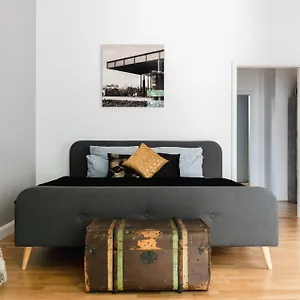Apartment 90sqm 2br Design Gem - Outdoor Terrace