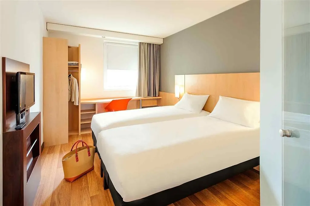 Ibis Berlin Kurfuerstendamm - Neu Renoviert Hotell