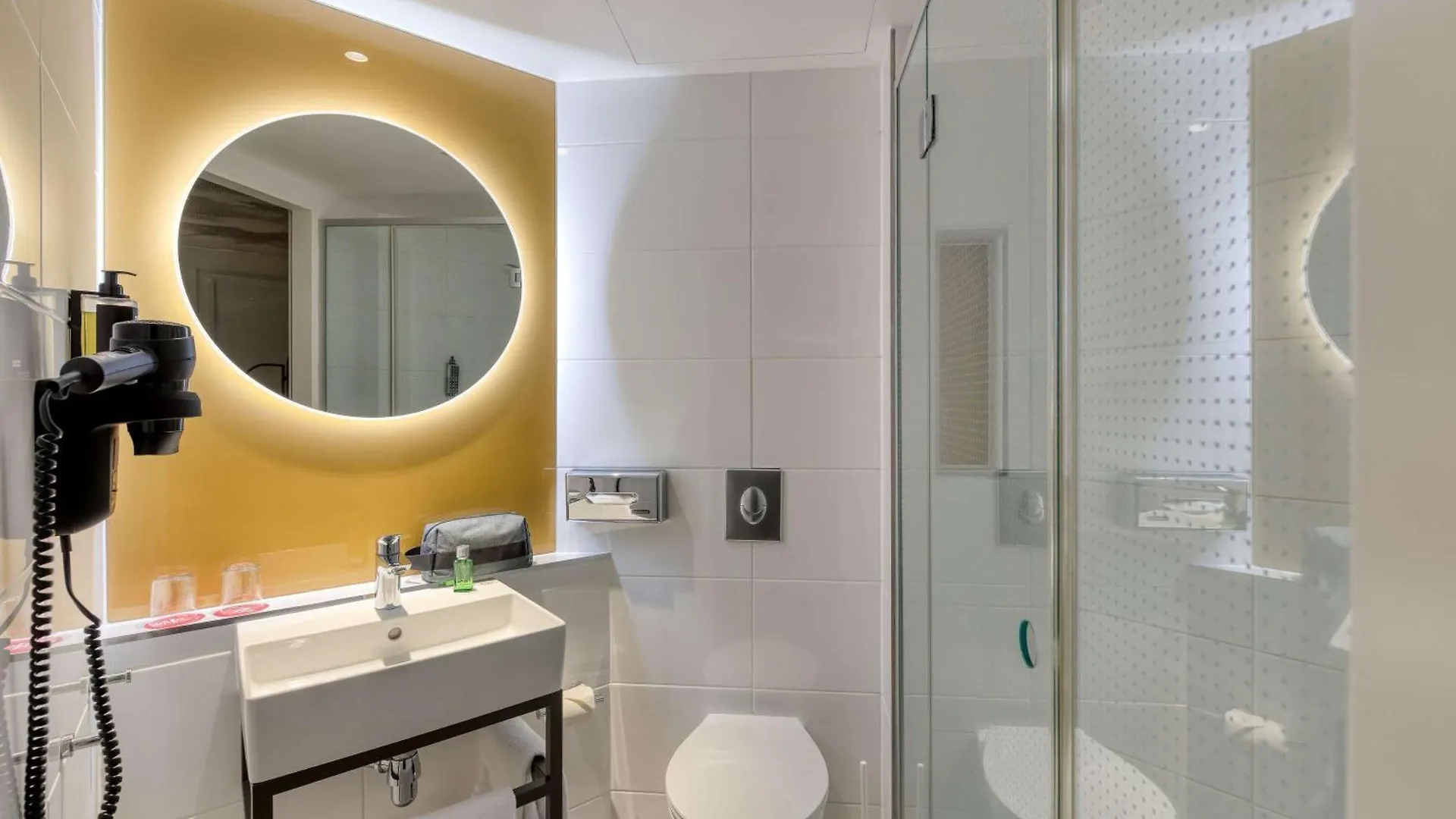 *** Hotell Ibis Berlin Kurfuerstendamm - Neu Renoviert Tyskland